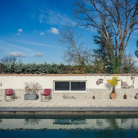Bed & Breakfast Bastide Du Bau Reddoun, Chambres D'hotes, Maison D'artiste En Provence