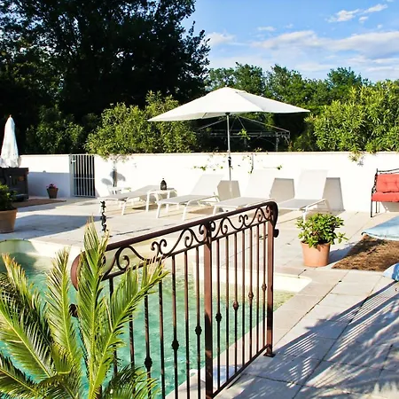Bed & Breakfast Bastide Du Bau Reddoun, Chambres D'hotes, Maison D'artiste En Provence Callian (Var)